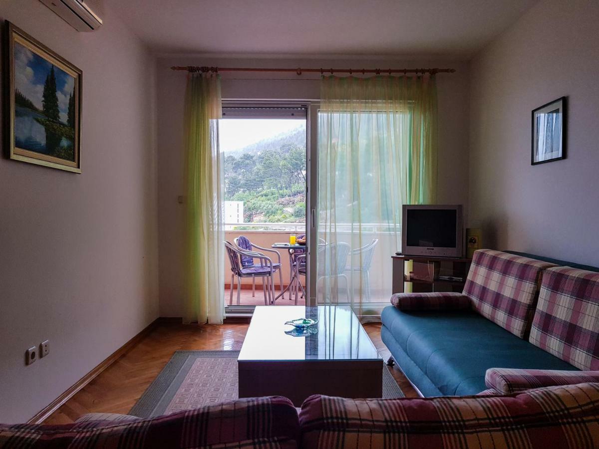 Apartment Smile Baška Voda Exterior foto